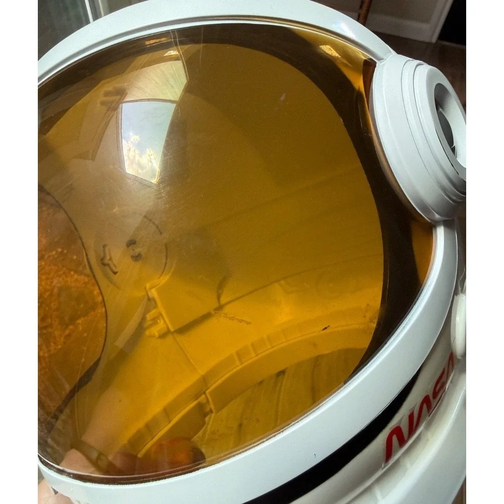 Joyin NASA Astronaut Space Helmet Youth White Amber Visor Costume Accessory